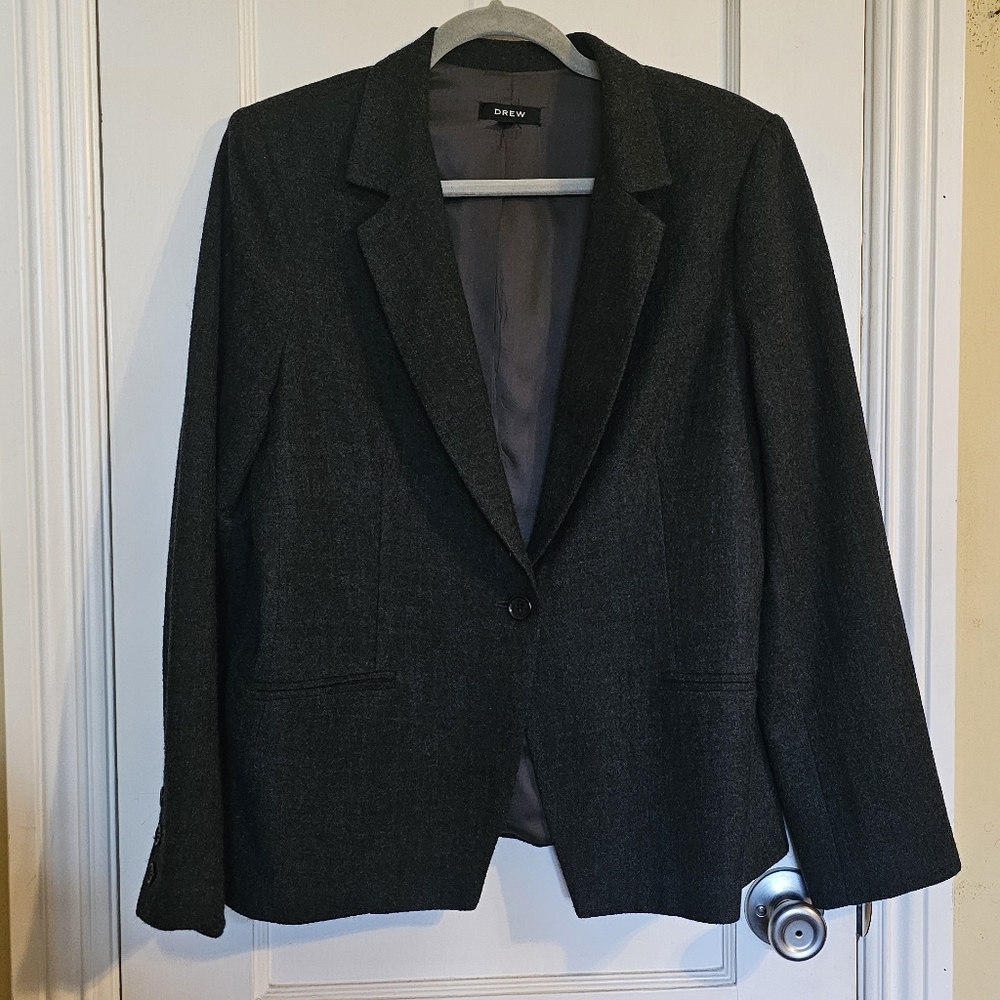 Daily Blazer - Picture 5 of 7